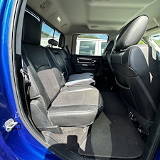 You-Invested-in-Graphics-to-Represent-Your-Company-Dont-Let-Dirt-Be-the-First-Thing-People-Notice 37